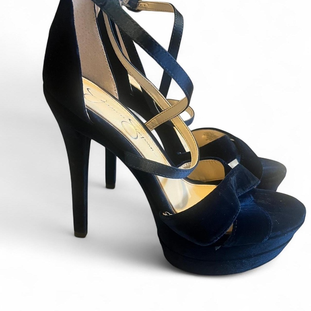 Beautifully made Navy blue velvet high heels with a 4.5" heel Going Out Sexy